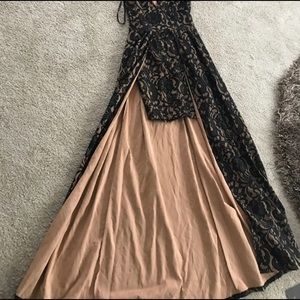 Windsor Black Lace Gown